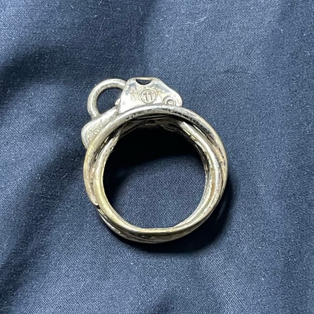 마르지엘라 수갑반지