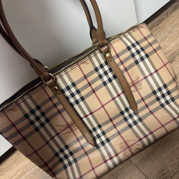 정품 버버리 체크 PVC 토트백 숄더백
