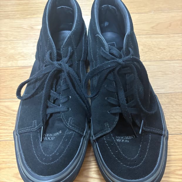 반스 네이버후드 미드