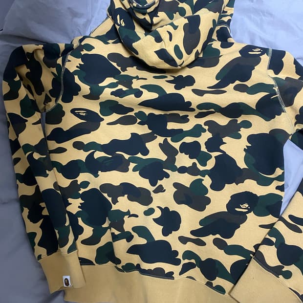 베이프 황계 후드집업