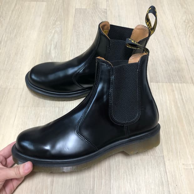 (260) 새상품 닥터마틴 Dr.martens 2976 첼시부츠 스무스