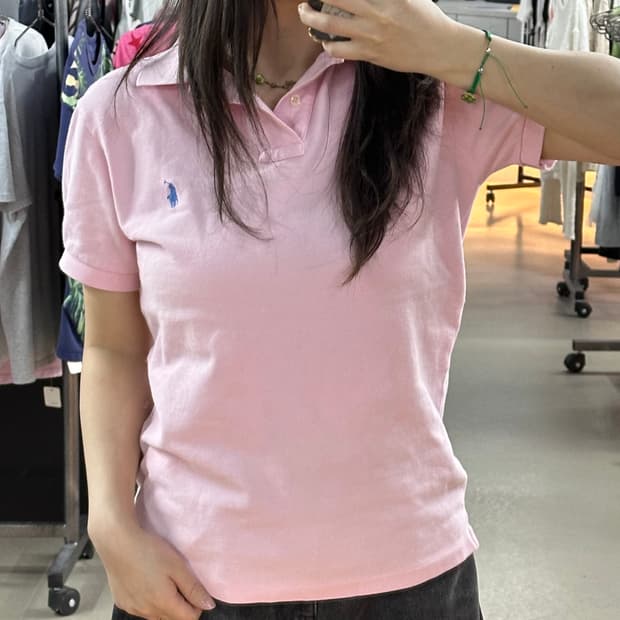 폴로 핑크 카라 반팔티