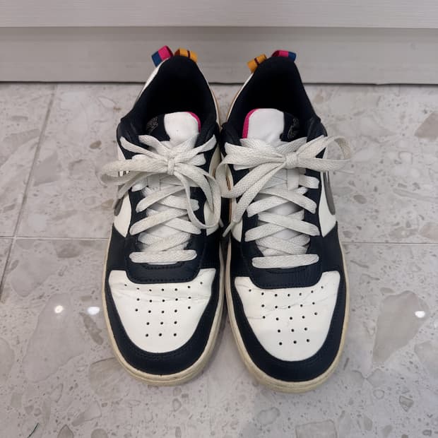 나이키 코트 버로우 240