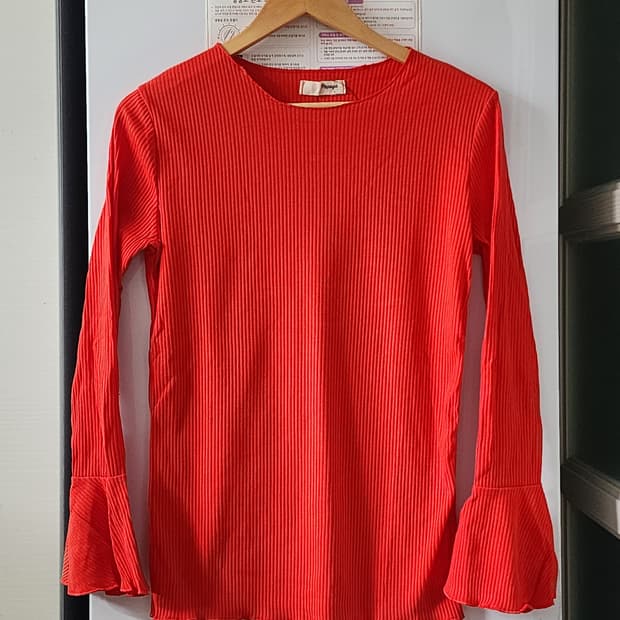 Papaya 빨간색 나팔소매 블라우스 Free