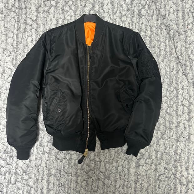 알파인더스트리 ma-1 m사이즈