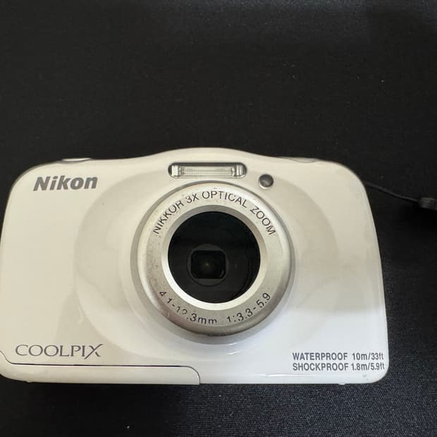 니콘  쿨픽스 W100 디카
