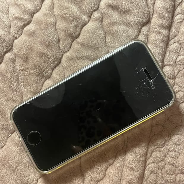 아이폰 se1 실버 판매합니다