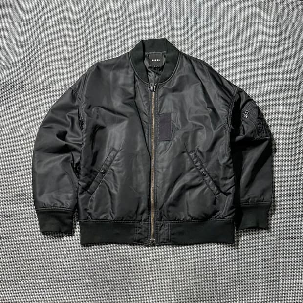 BEAMS 빔즈 항공점퍼 (L)