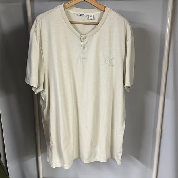 CK 헨리넥 이너 티셔츠