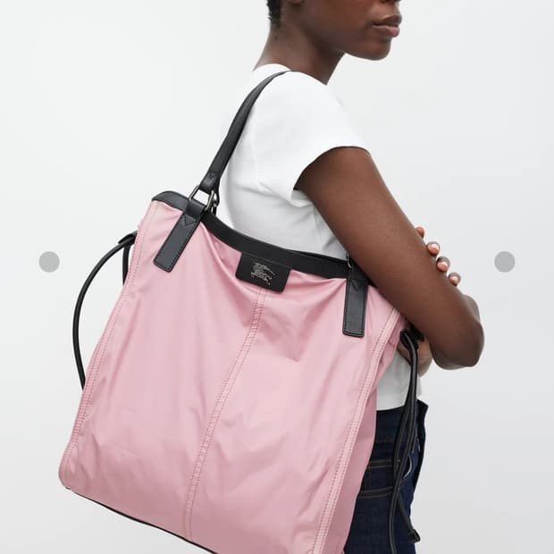 (정품)애눌×버버리 퍼플 토트백