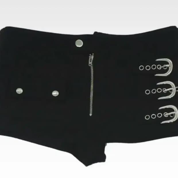 taae 태 Three Belt Shorts 001 M사이즈
