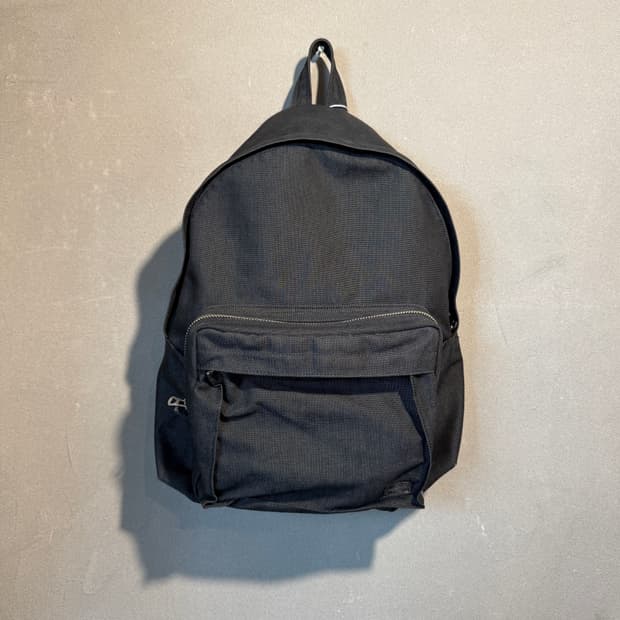 요시다포터 스모키그레이 데이팩