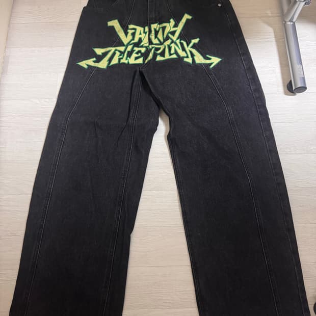 반디 더 핑크 그래비티 데님 팬츠 32 사이즈 판매합니다
