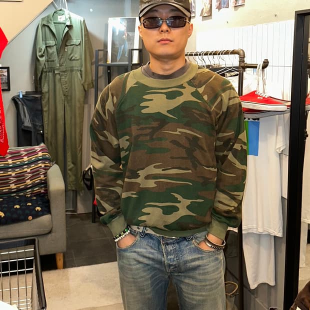 90’s American military camo sweatshirt
