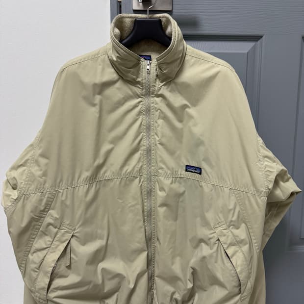 파타고니아 쉘드 신칠라 봄버 자켓 