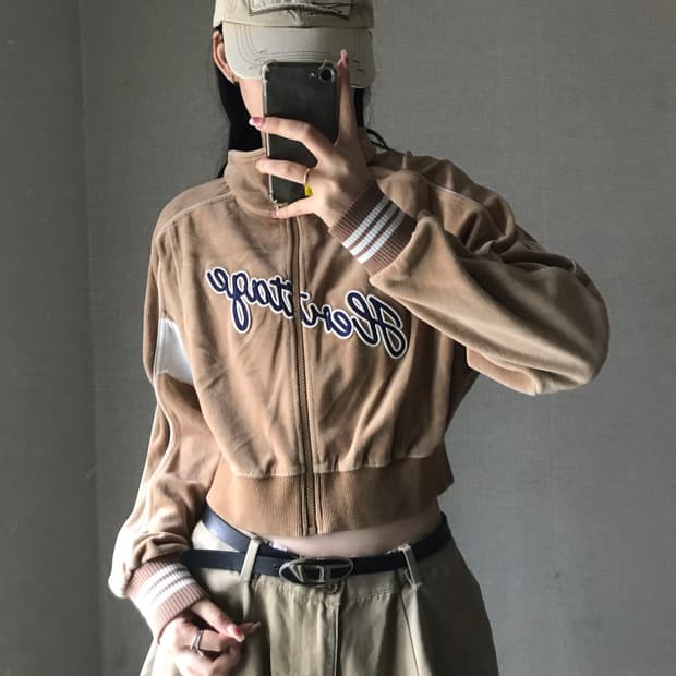 휠라 베이지브라운 벨벳 집업