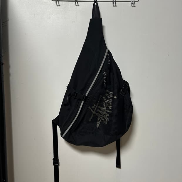 스투시 90s 슬링백 판매합니다