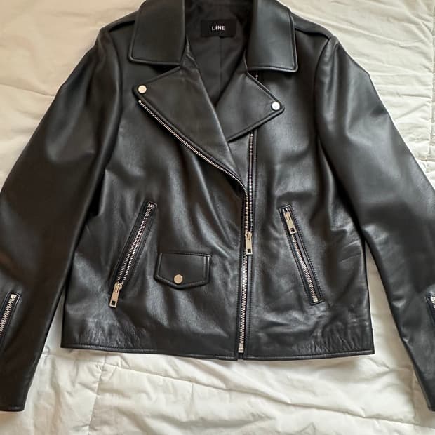 LINE 가죽 자켓