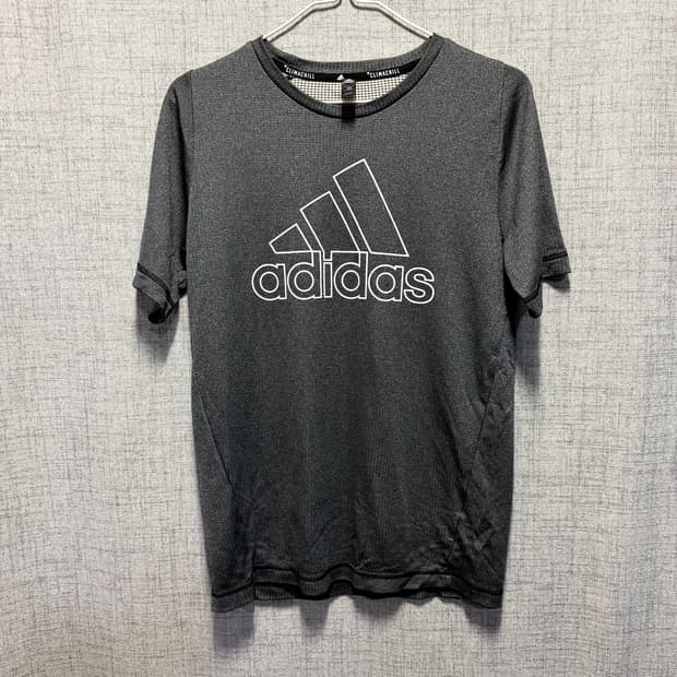 아디다스 기능성 클라이마칠 반팔 티셔츠 