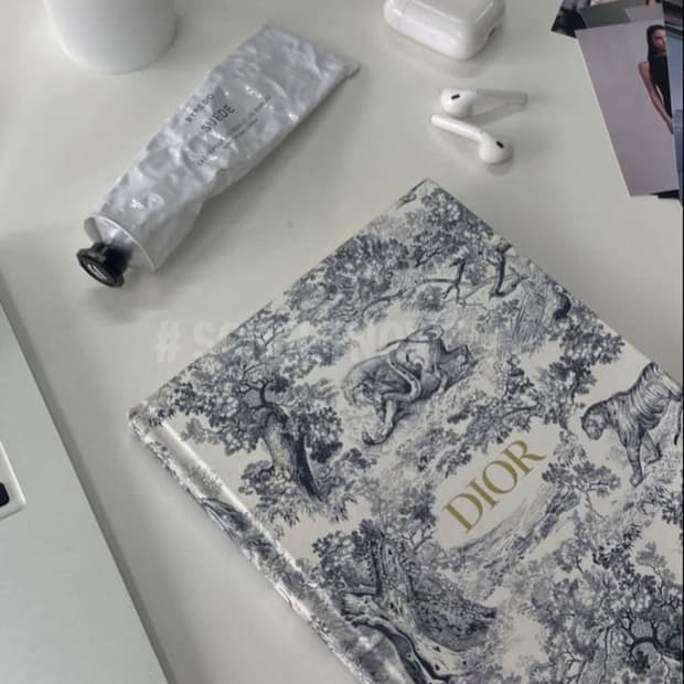 디올뷰티 리비에라 만년수첩 