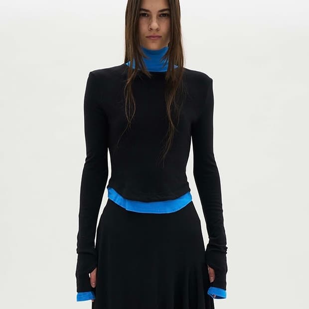 파르티멘토 더블 레이어드 하이넥 티셔츠 블루블랙