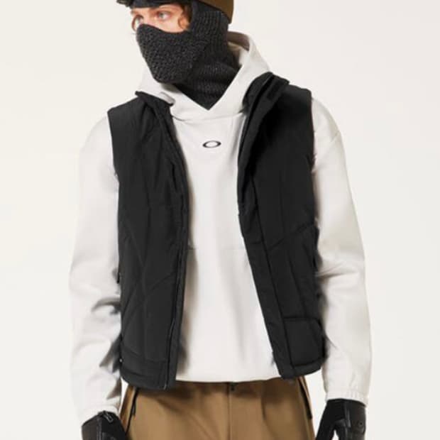 [M] 오클리 경량 패딩 조끼 하이랜드 오 퍼프 베스트 블랙
