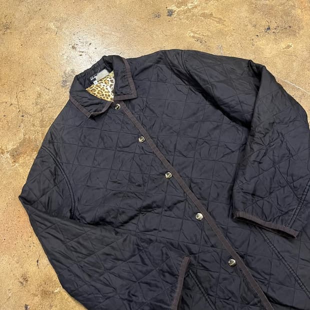 [정품/L] 살바토레 페라가모 다이아 퀼팅 자켓 블랙 레오파드 안감 b8