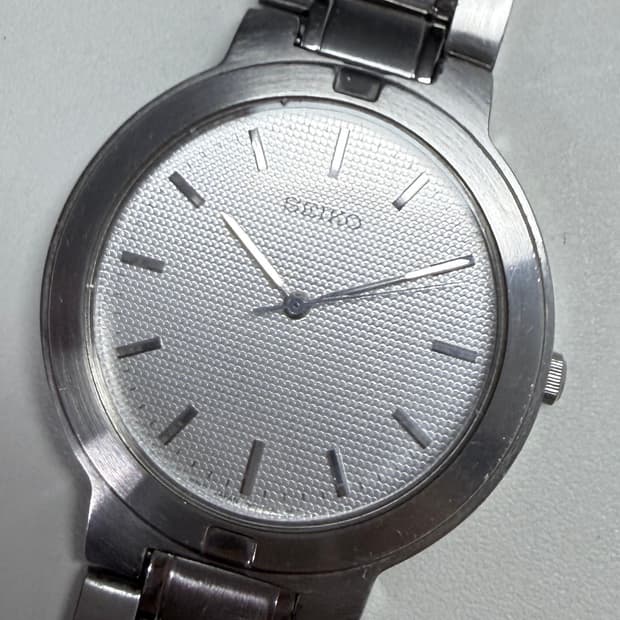 70s Quartz 물결 다이얼 7N01-0AZ0