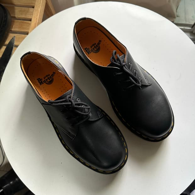 닥터마틴1461 8US(255-260)