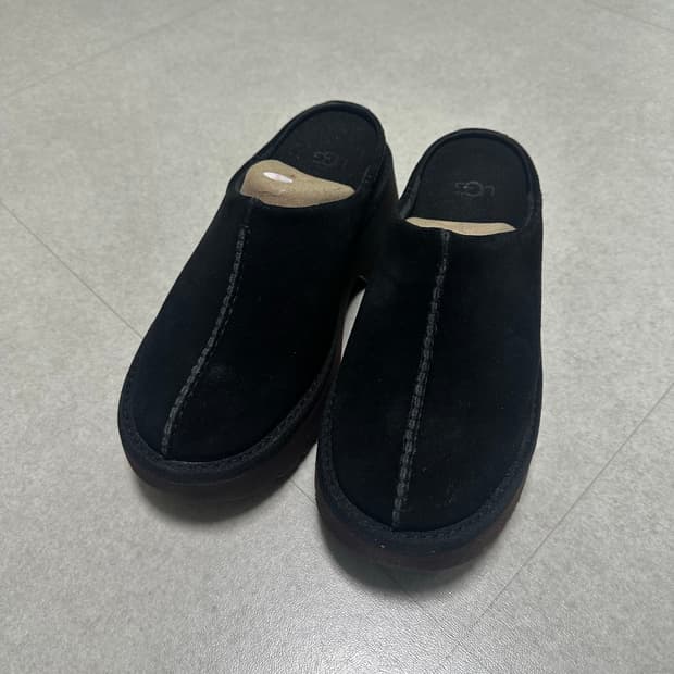 어그 뉴하이츠 클로그 제니 신발
