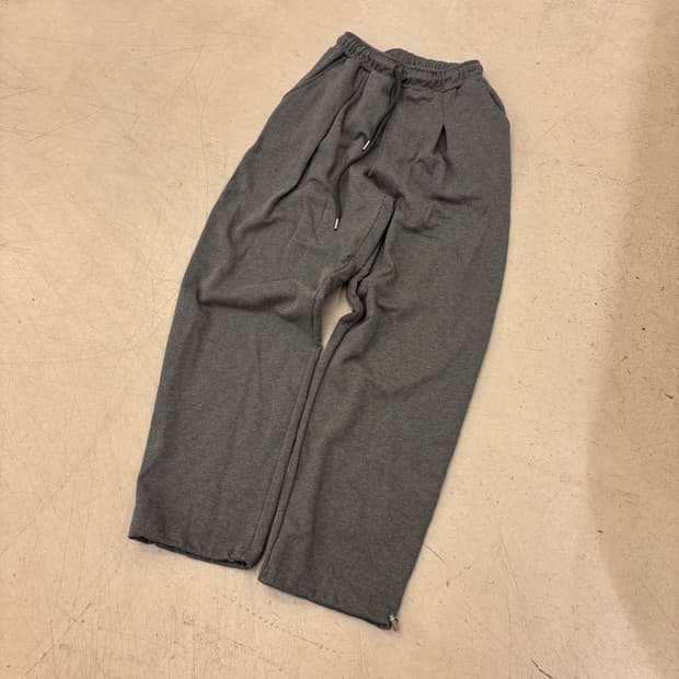 그레이 스트링 와이드 트레이닝 팬츠