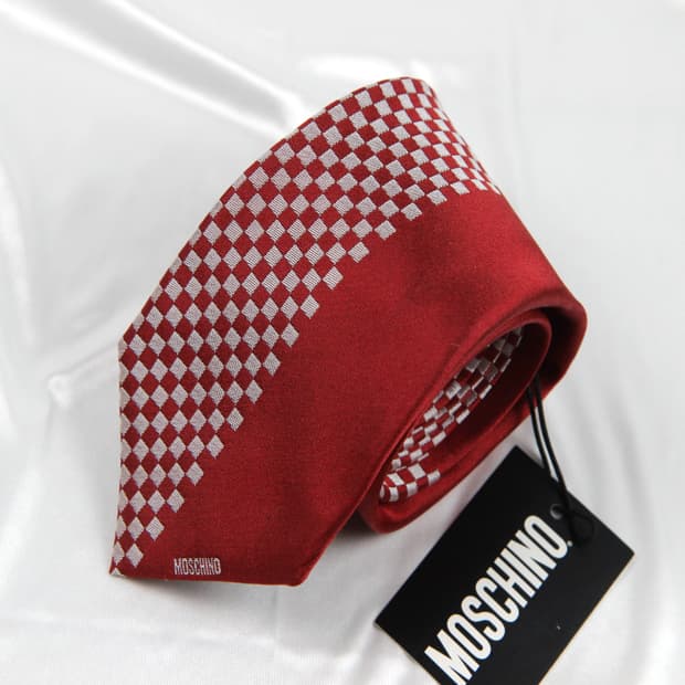 모스키노 8.2cm 미사용 신형 남자 명품 넥타이