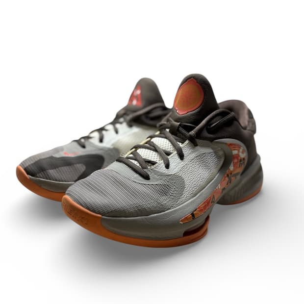 나이키 줌프릭 4 아이언스톤 오렌지 트랜스 260