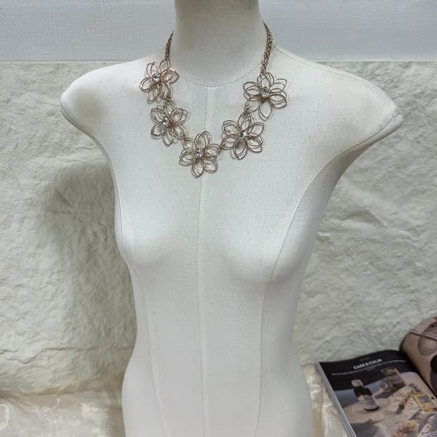 빈티지 Natasha 로즈골드톤 플라워 오리엔탈 쿠바체인 목걸이