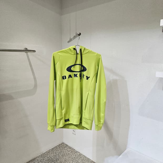 오클리 빅로고 후드티