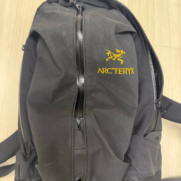 아크테릭스 아로 22