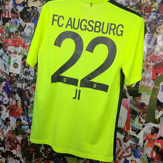 아우크스부르크 16 지동원 유니폼