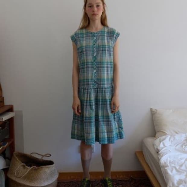 노컨텐츠 체크 원피스