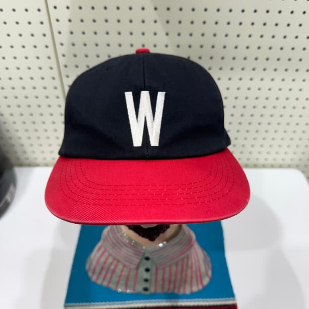 Vintage W logo 2tone cap 🧢
