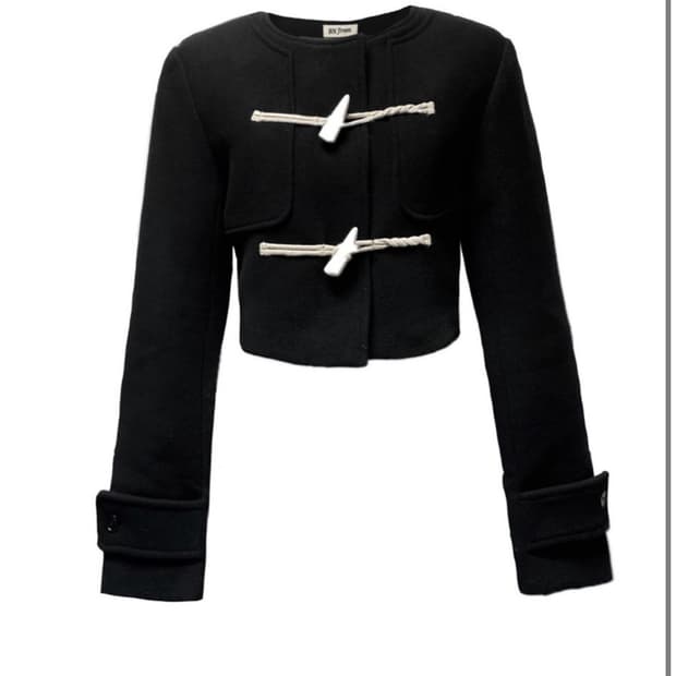 비엔프롬 떡볶이 코트 (손목 자수O)