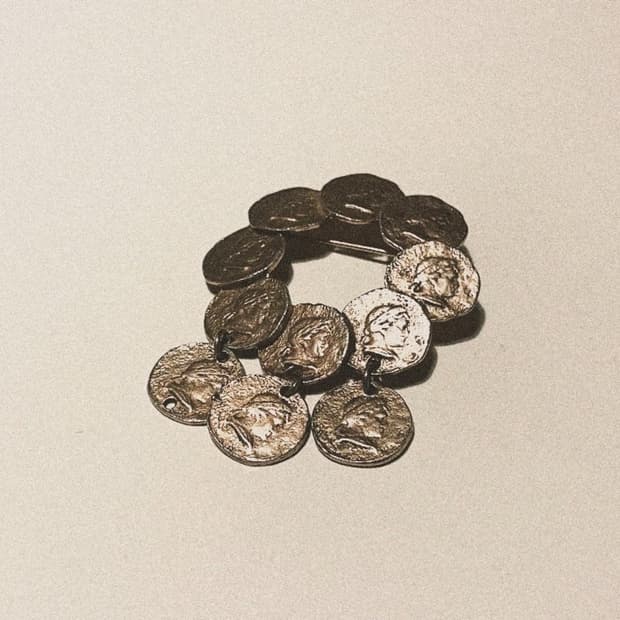 1940s 영국 누보 코인 브로치