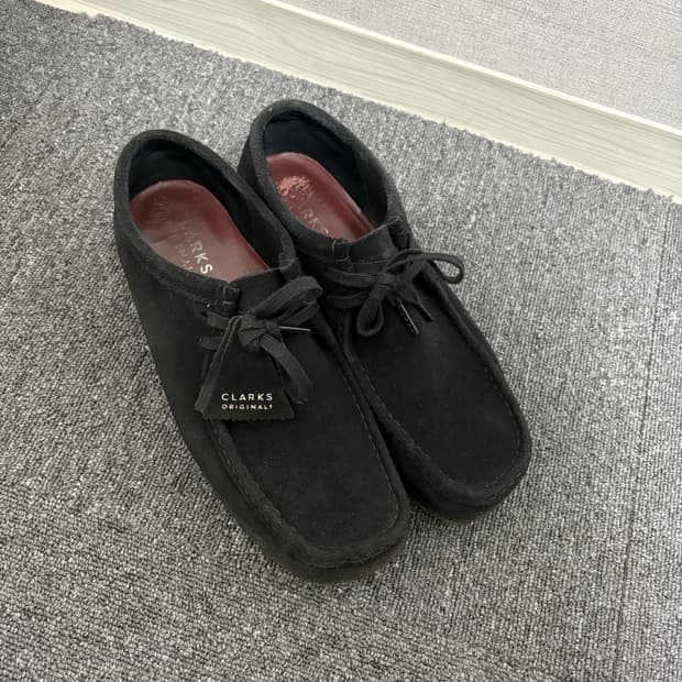 클락스 왈라비 블랙