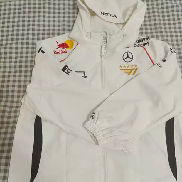 티원 2024 유니폼 월즈 자켓 화이트페이커 마킹