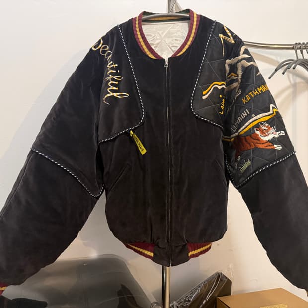 캐피탈 필로우 봄버 네팔 4