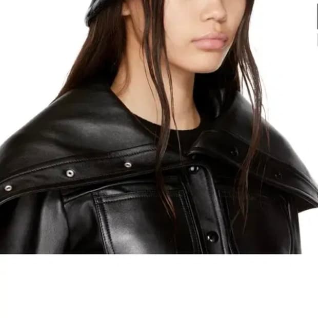 꾸레쥬 버킷햇 새상품 m-l 시이즈 센스구입 