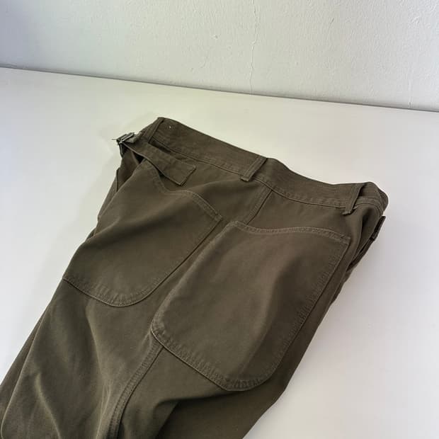 L 커먼웨어 카키 레귤러핏 신치백 초어코튼 버튼플라이 퍼티그팬츠