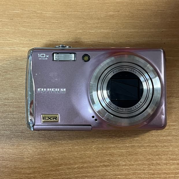 후지필름 파인픽스 f80exr