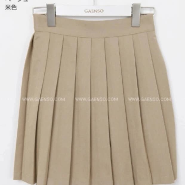 새상품) 에이블리 플리츠 뒷밴딩 스커트
