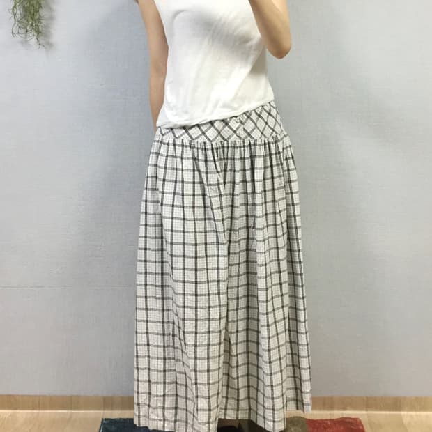 INES DE LA FRESSANGE x Uniqlo skirt