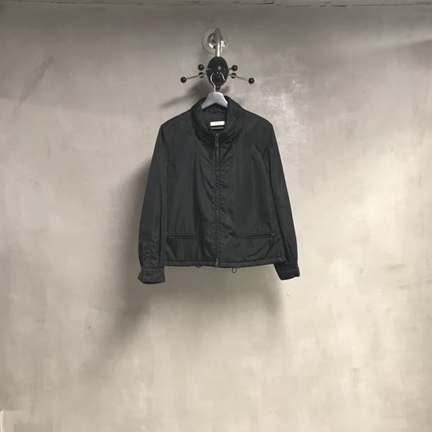 프라다 블랙 자켓 38(W)